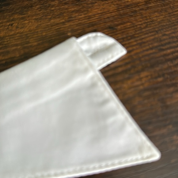 Bundle for $5 Classic and Edgy White Dickey Collar with Pearl Closure - Picture 8 of 10